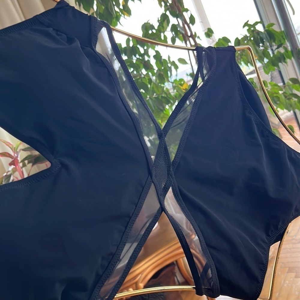 Profile by Gottex black cutout one piece swimwear - Picture 11 of 13